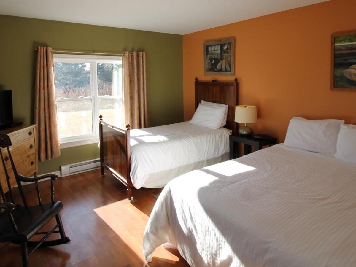 Seawind Landing Country Inn Larry's River Екстериор снимка
