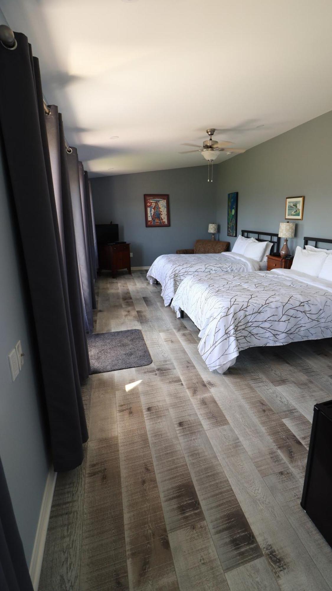 Seawind Landing Country Inn Larry's River Стая снимка